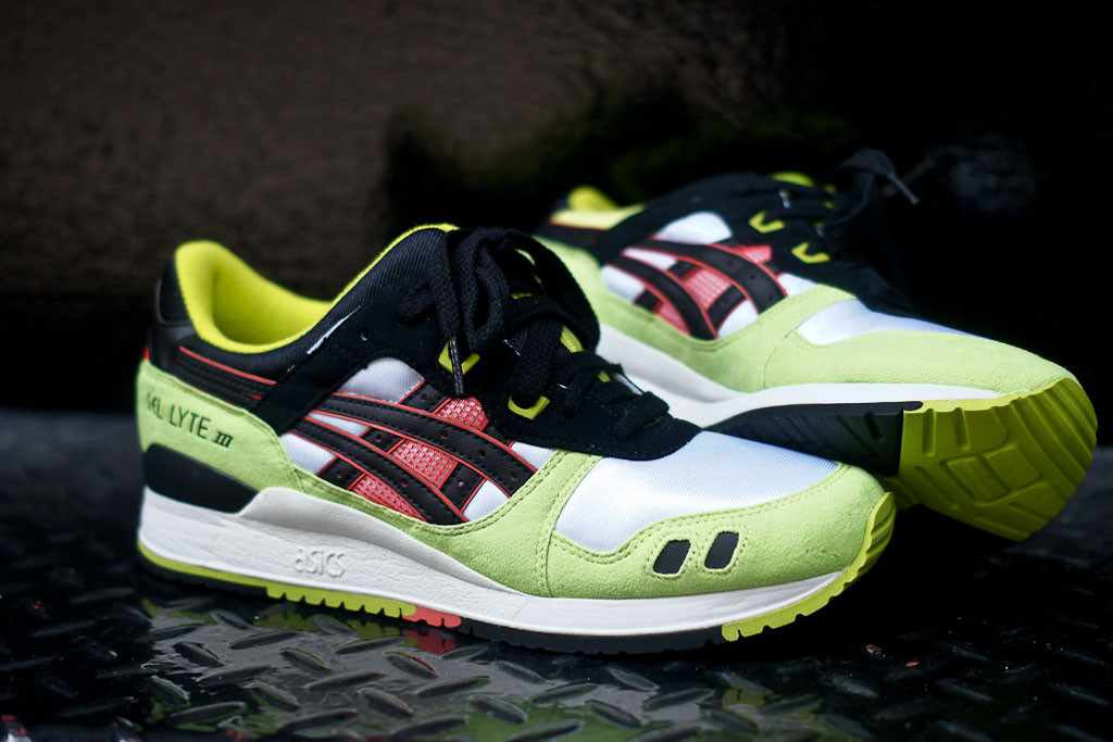 Asics gel lyte iii deals glow in the dark