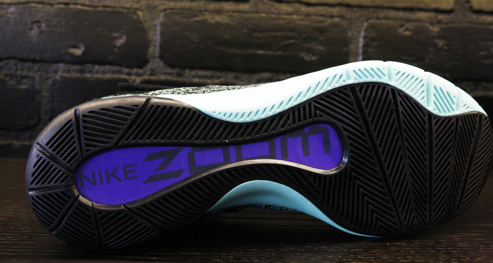 Kyrie Irving's Nike HyperRev All Star PE // Closer Look