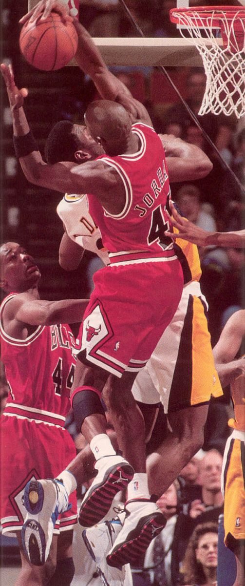 Jordan wearing chicago 1 online