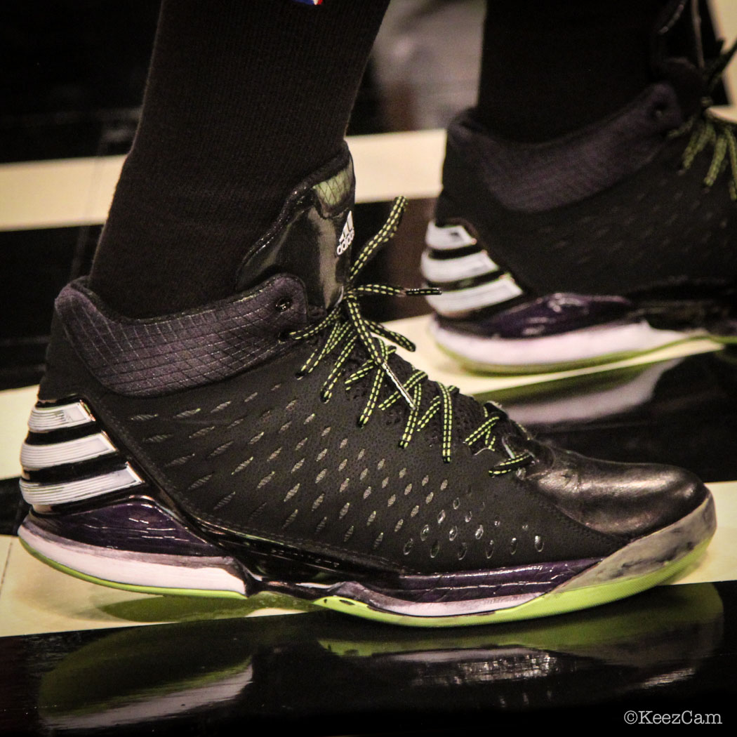 Avery Bradley wearing adidas No Mercy