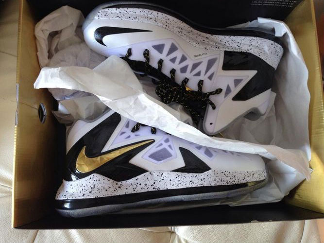 Nike LeBron X P.S. Elite White Metallic Gold Black 579834-100 (1)