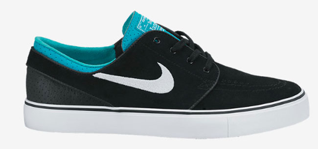 nike sb black and blue