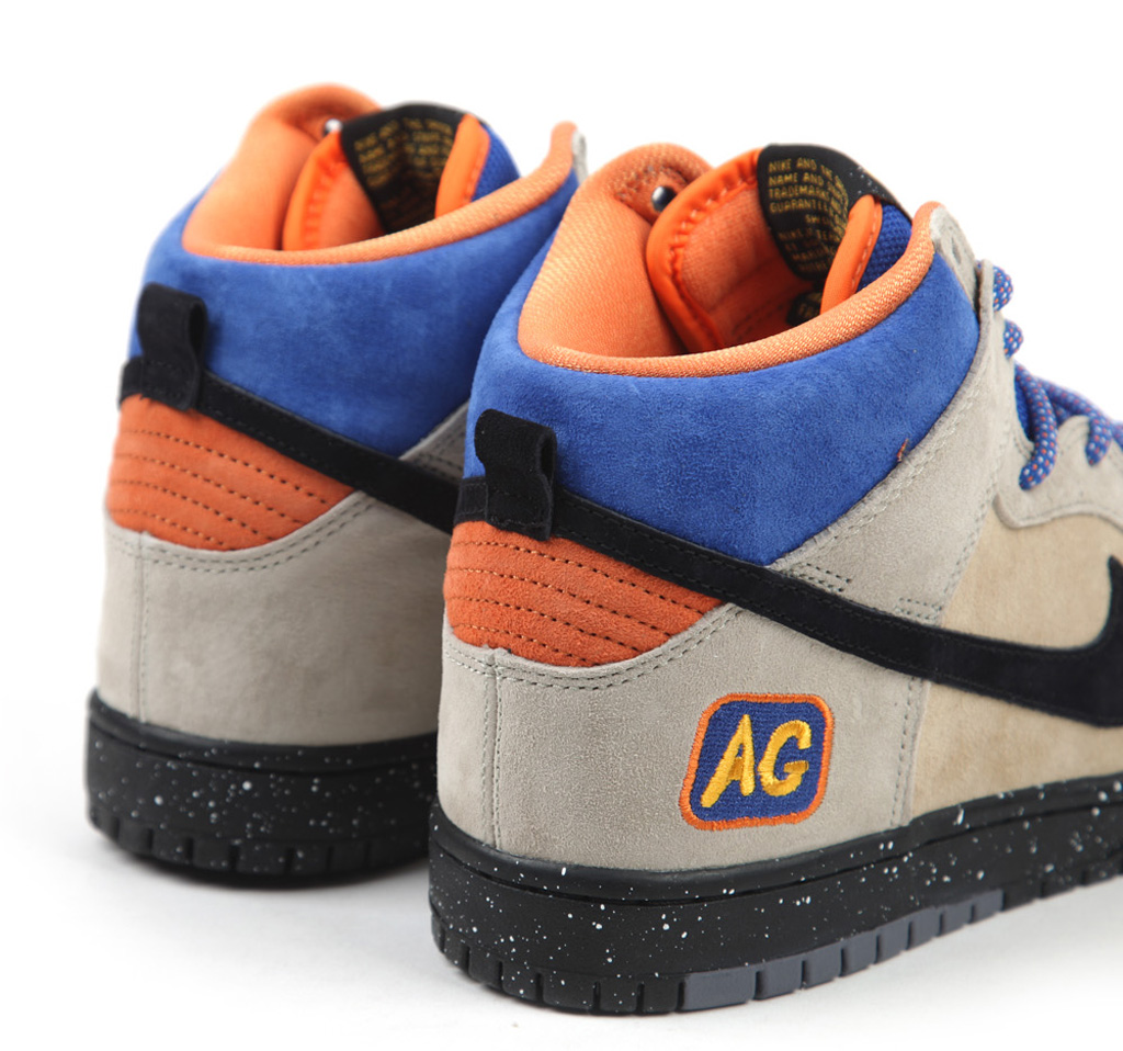 A Detailed Look at the Acapulco Gold x Nike SB Dunk High Premium