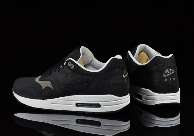 nike air max 1 black smoke