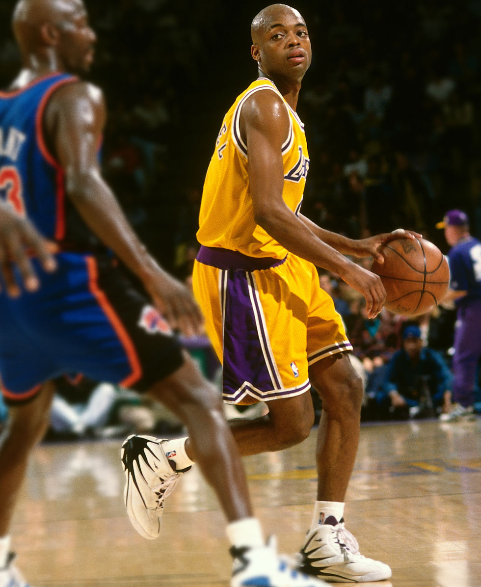 Nick Van Exel wearing Reebok The Blast