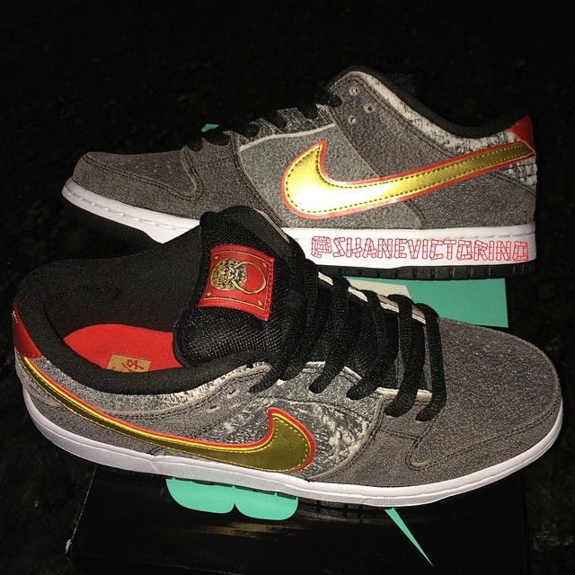 Shane Victorino Picks Up Nike Dunk Low SB Beijing