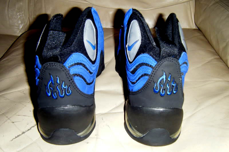 nike air bakin original logo