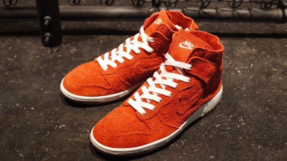 Nike sb store deconstructed dunk high