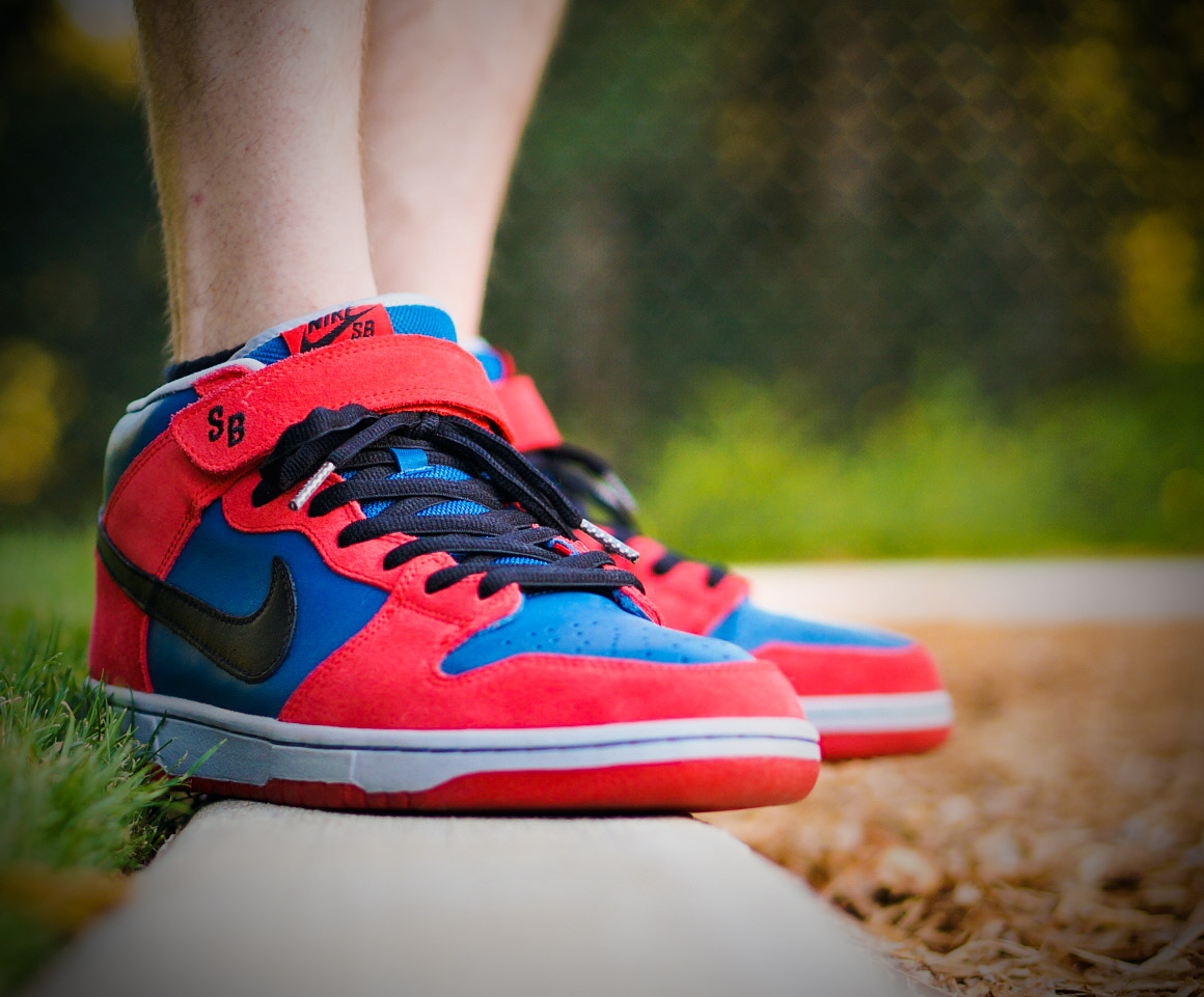 spider man nike dunks