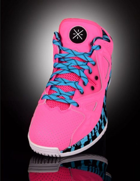 Li-Ning Way of Wade 2 Encore Flamingo (1)