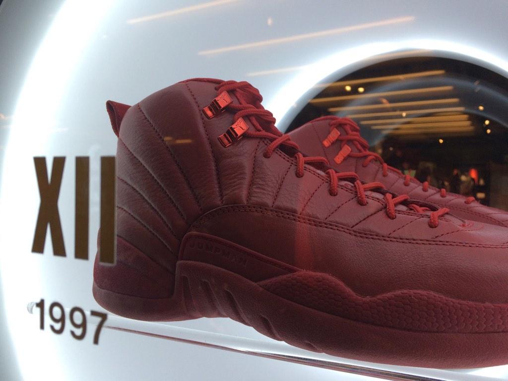 Air Jordan XII 12 All-Red