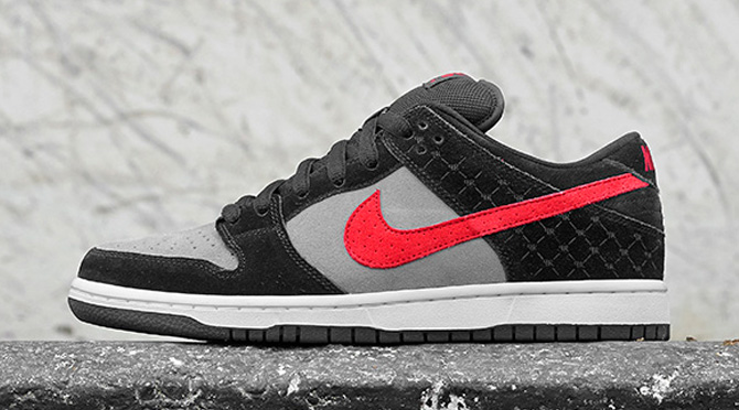 nike sb dunk low primitive