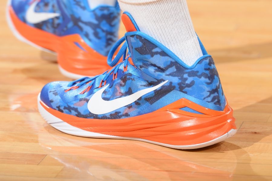 JR Smith wearing Blue Camo Nike Hyperdunk 2014 PE (3)