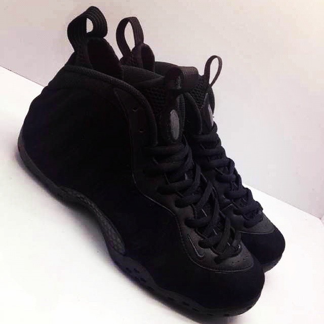 black on black foamposites