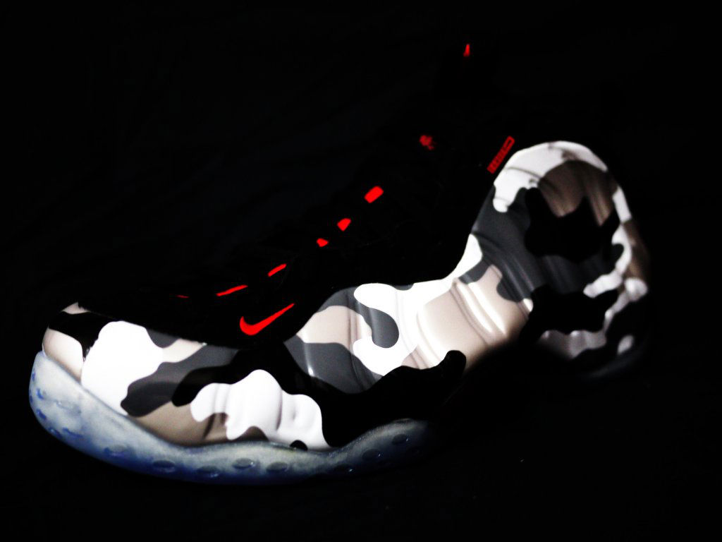 Nike Air Foamposite One Fighter Jet