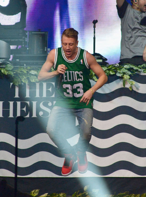 Macklemore wearing Air Jordan 4 IV Retro Toro