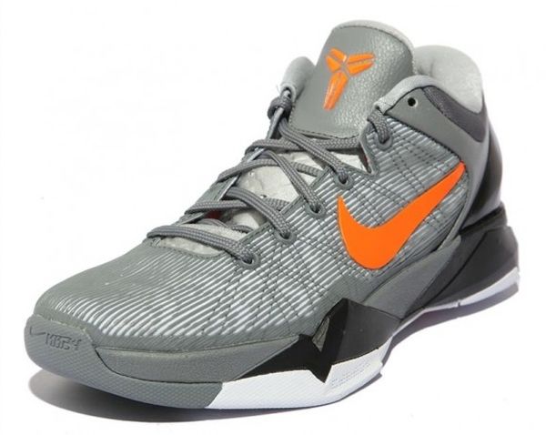 nike zoom kobe VII Wit