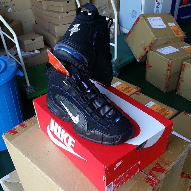 nike air max penny black and white