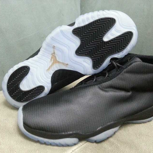 Air Jordan Future 3M Reflective Black (3)