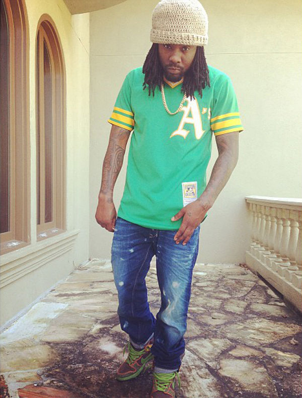 Wale wearing Nike Dunk High SB De La Soul