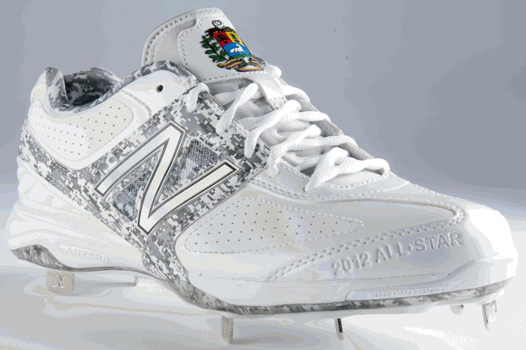 new balance baseball custom