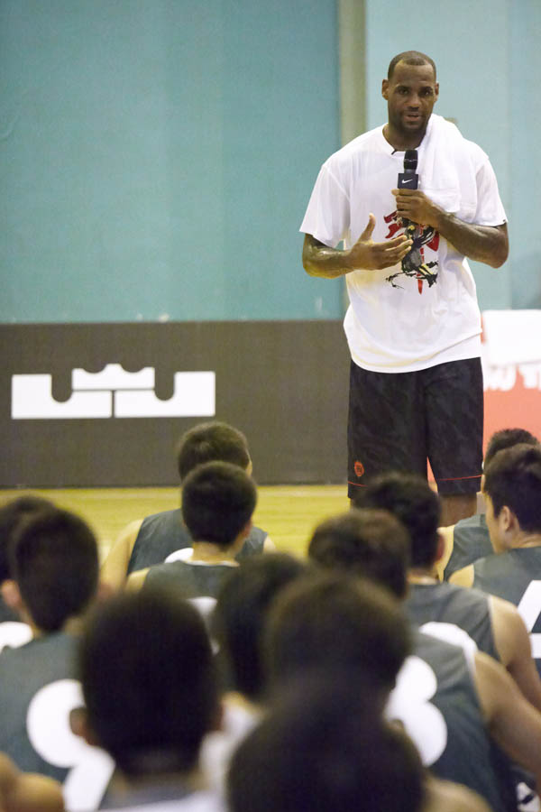 The 2011 LeBron James Basketball Tour - Chendgu Day 2