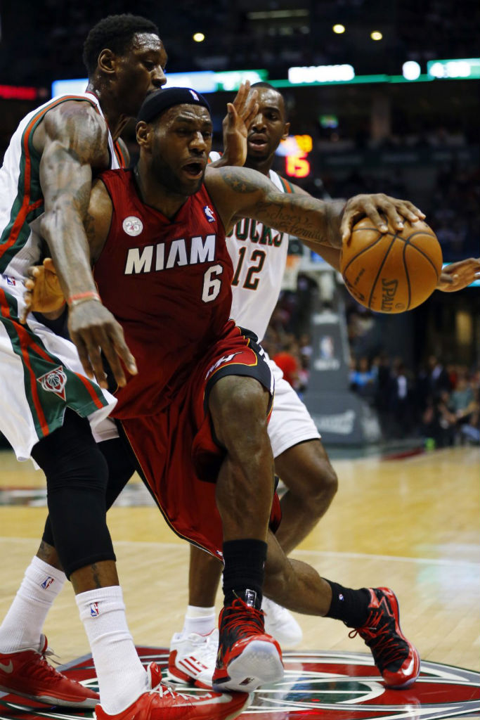 LeBron James wearing Nike LeBron X PS Elite Red Black PE (1)