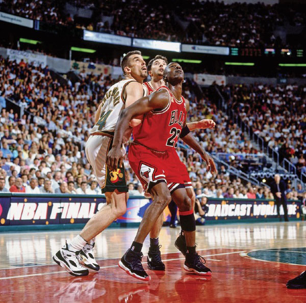 michael jordan wearing bred 4