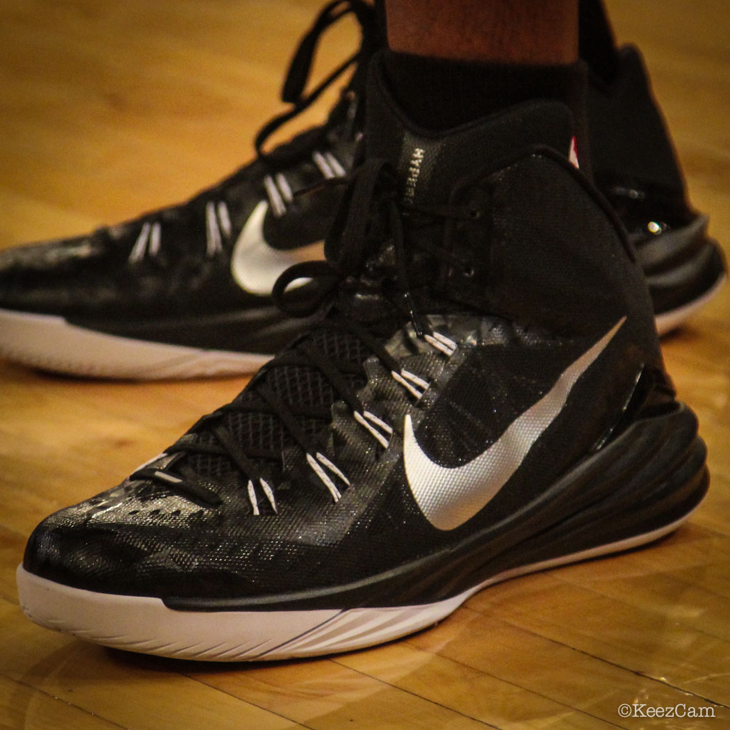 Nene wearing Nike Hyperdunk 2014