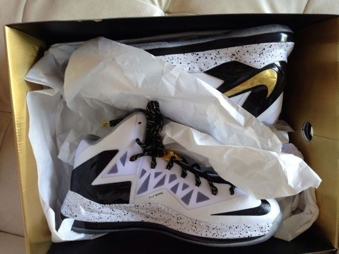 Nike LeBron X P.S. Elite White Metallic Gold Black 579834-100 (2)