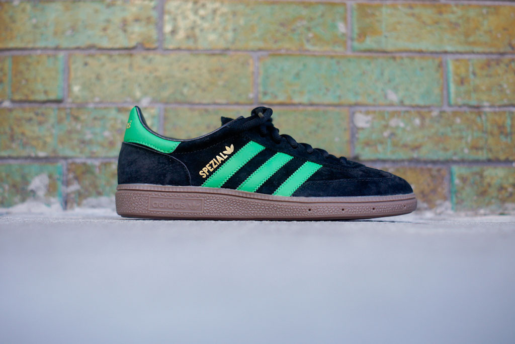 Astronave Correspondiente a Alrededor adidas Spezial - Black/Green | Sole Collector