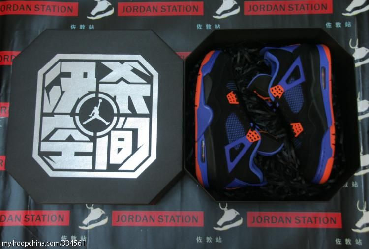 Black orange blue outlet jordan 4