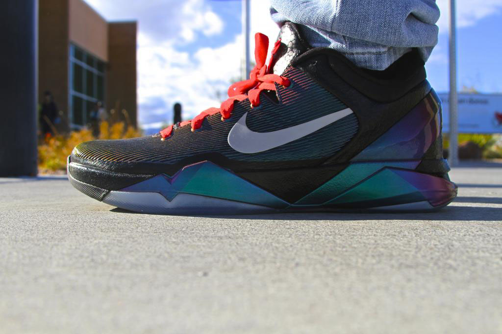 DaReal08 in the 'Invisibility Cloak' Nike Kobe 7