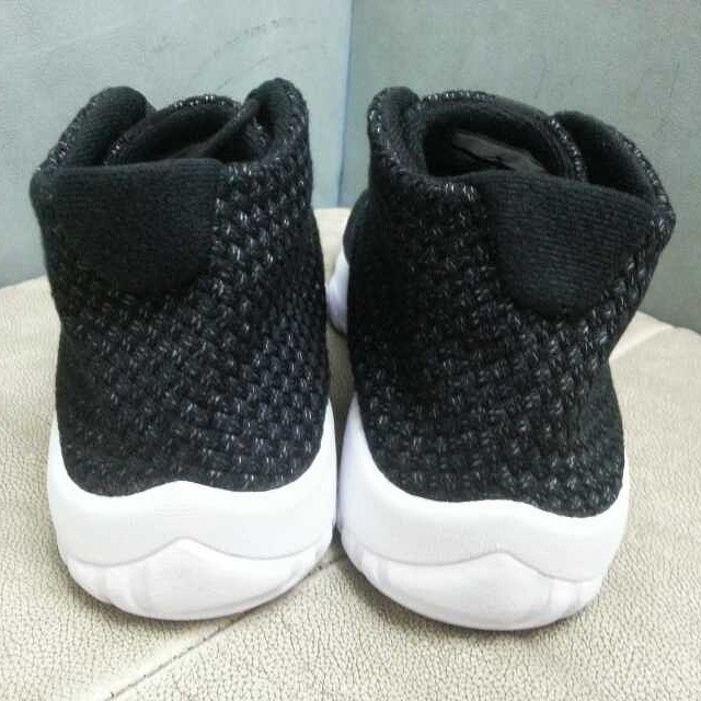 Air Jordan Future Black/White Sole (4)