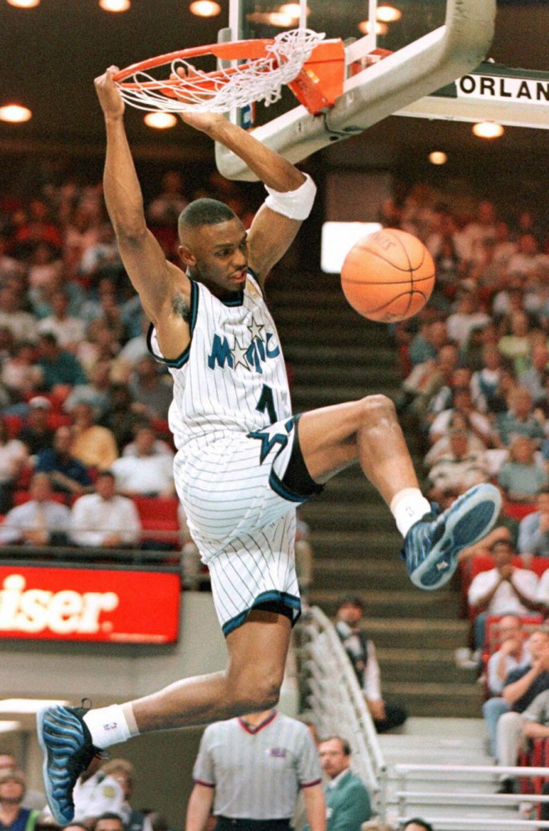 penny hardaway wearing foamposites