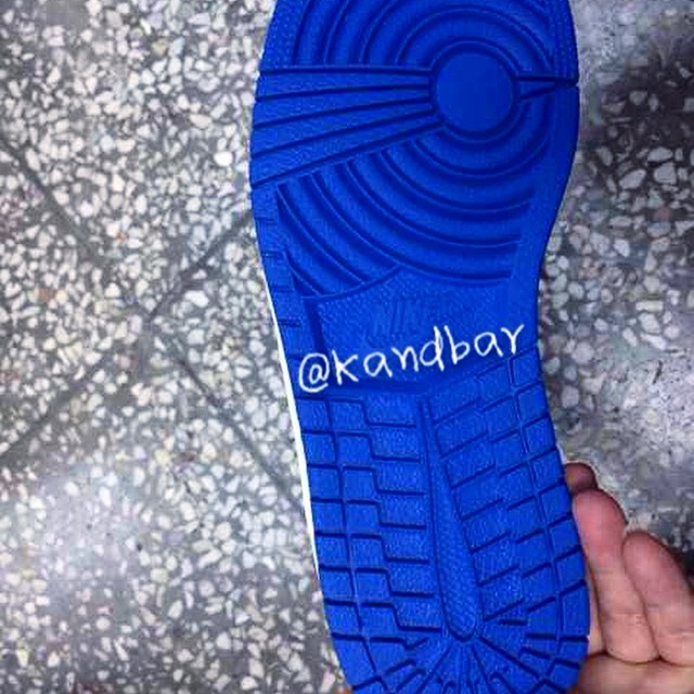 fragment design x Air Jordan I 1 (3)