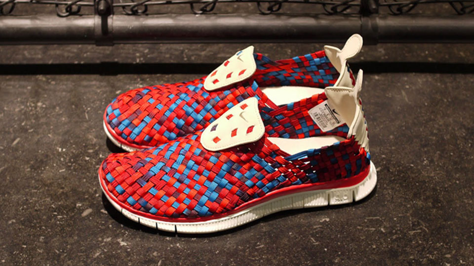 Nike Free Woven 4.0 - Carmine / Daring Red | Complex