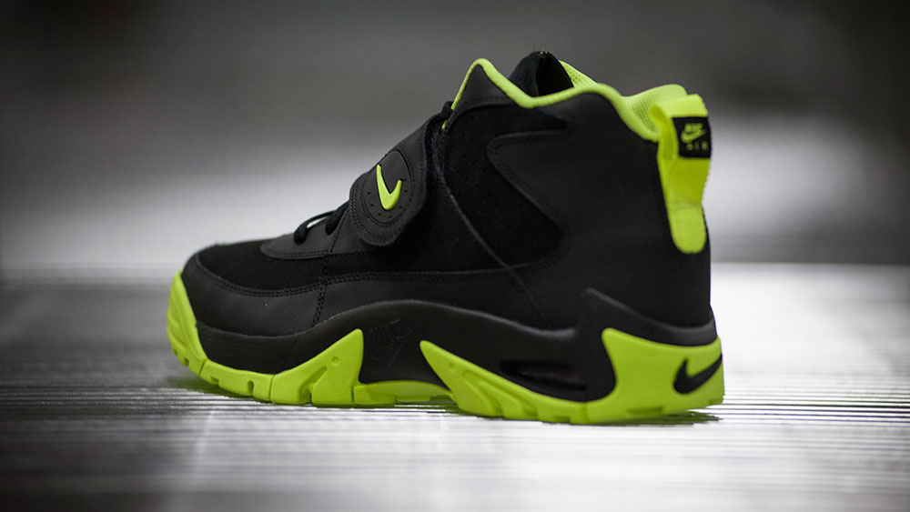 nike air mission junior seau