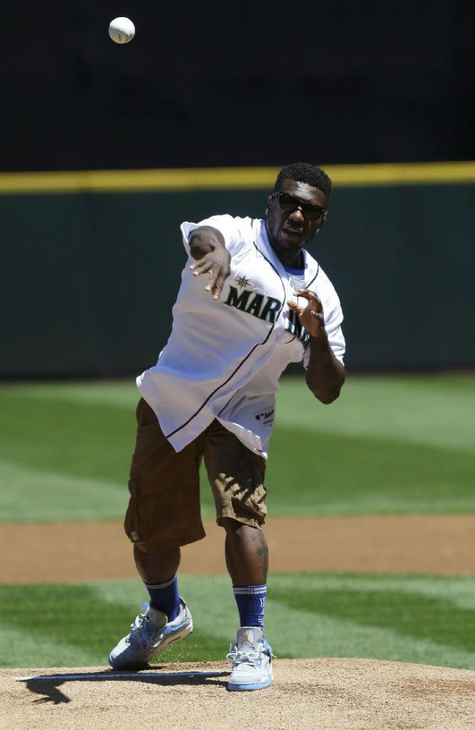 Nate Robinson Wears Air Jordan IV 4 Retro  (2)