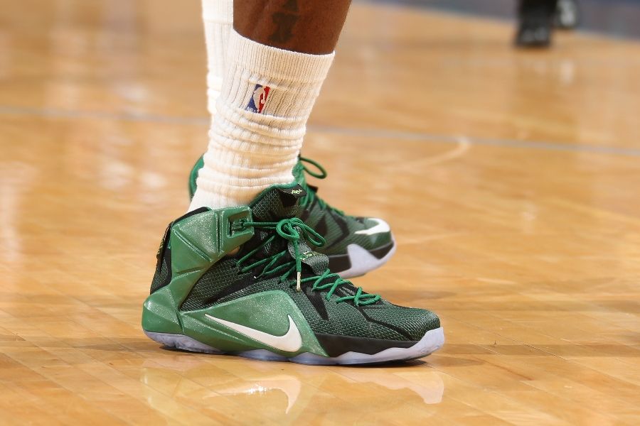 lebron james green and white shoes