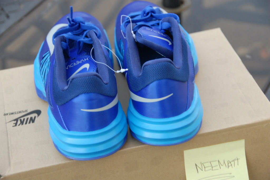 Hyperdunk low outlet blue