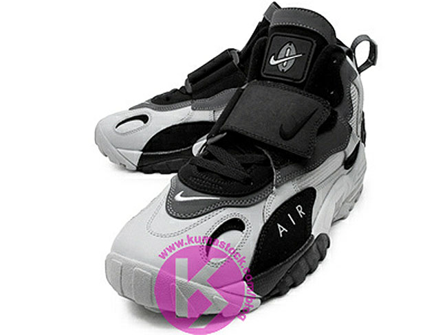 Nike speed turf outlet black and grey