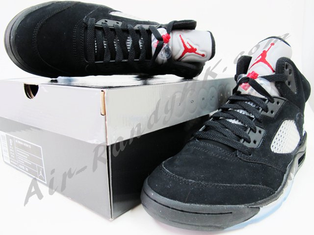 Air Jordan Retro 5 - Black/Varsity Red 