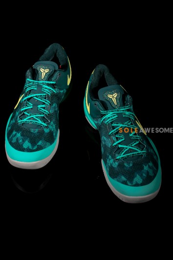 kobe 8 dark atomic teal