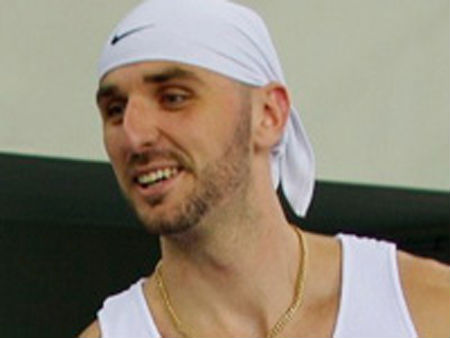 Marcin Gortat wearing Nike Bandana