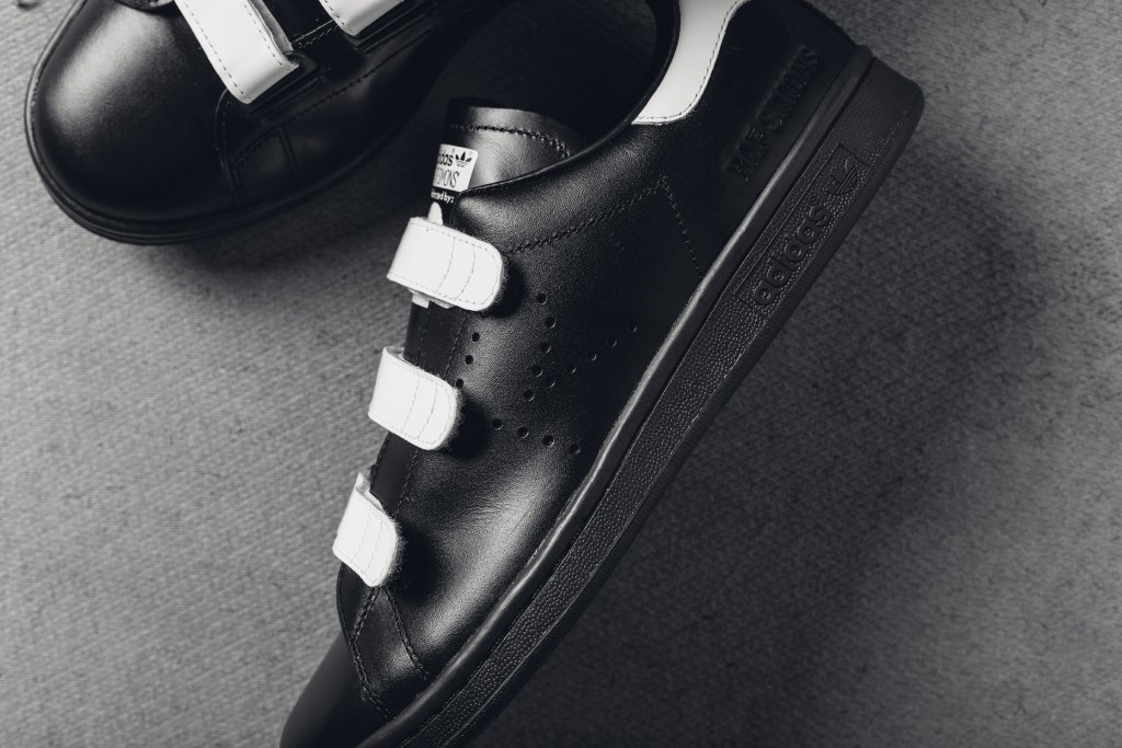 El actual globo cesar Raf Simons Adidas Stan Smith Comfort Black White | Sole Collector