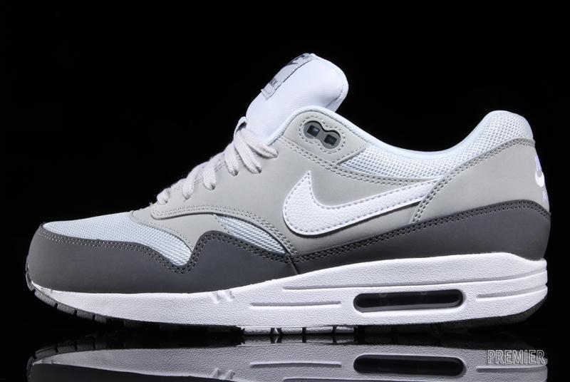 nike air max 1 grey and white