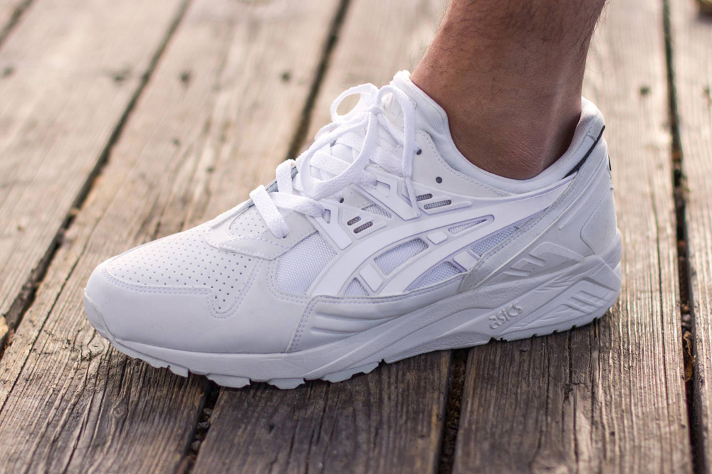 All white cheap asics running shoes