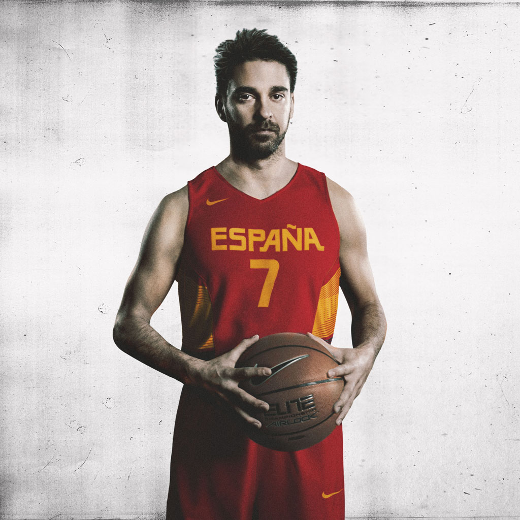 Nike x Spain HyperElite Uniforms for the 2014 FIBA World Cup (2)