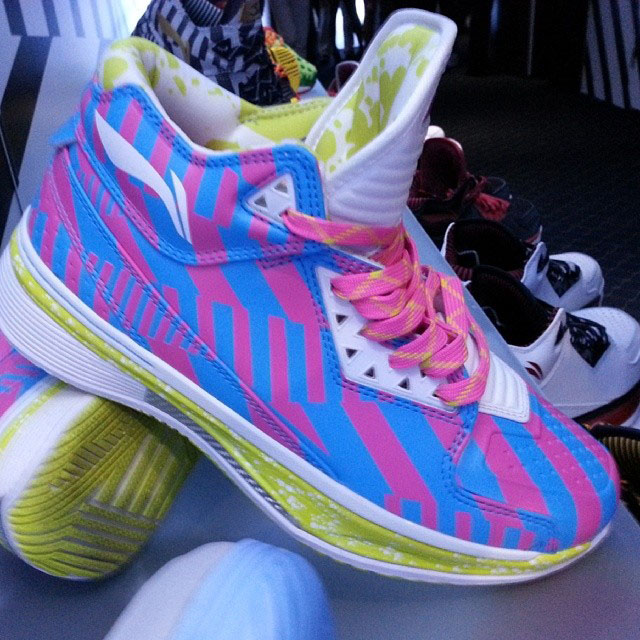 Li-Ning Way of Wade 2 DazFuego